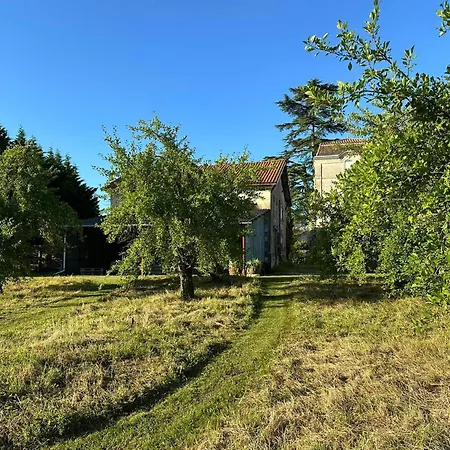 Feriehus La Maison Du Coeur Calme Cancon